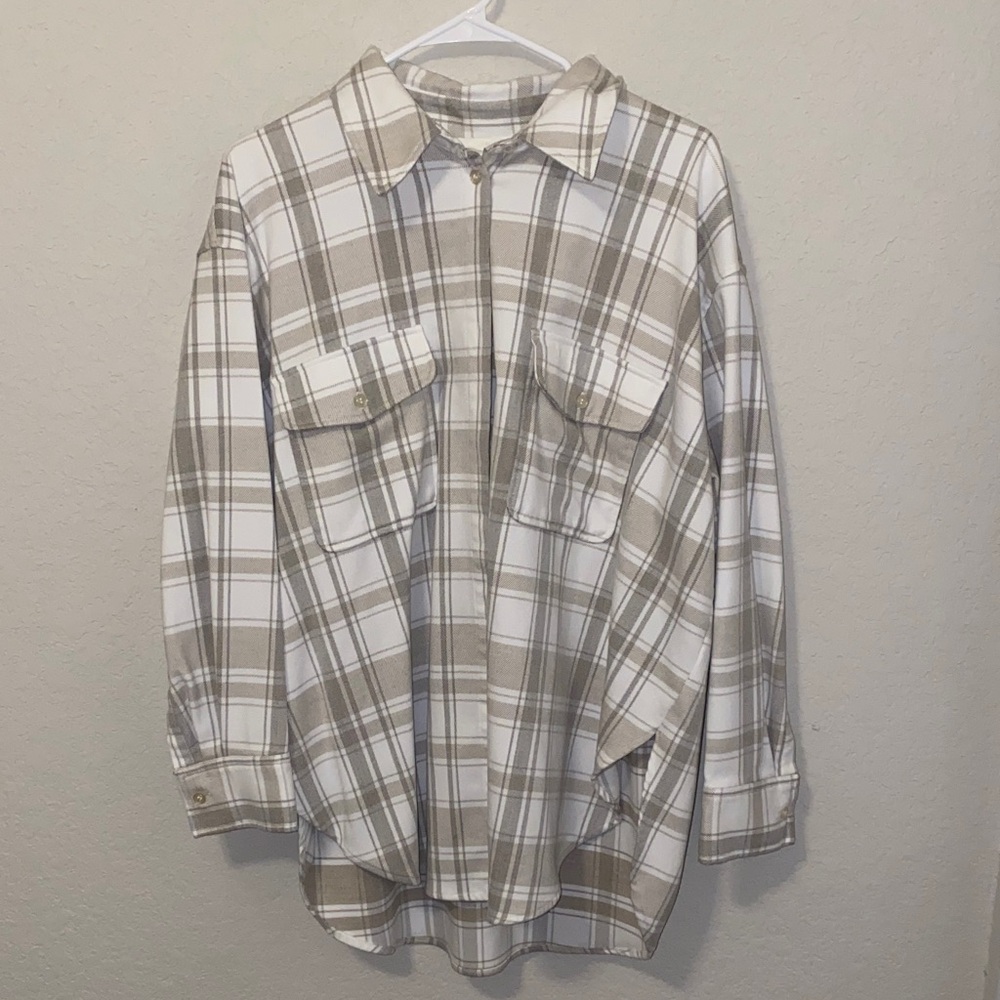 H&M Beige and White Plaid Women’s Shirt